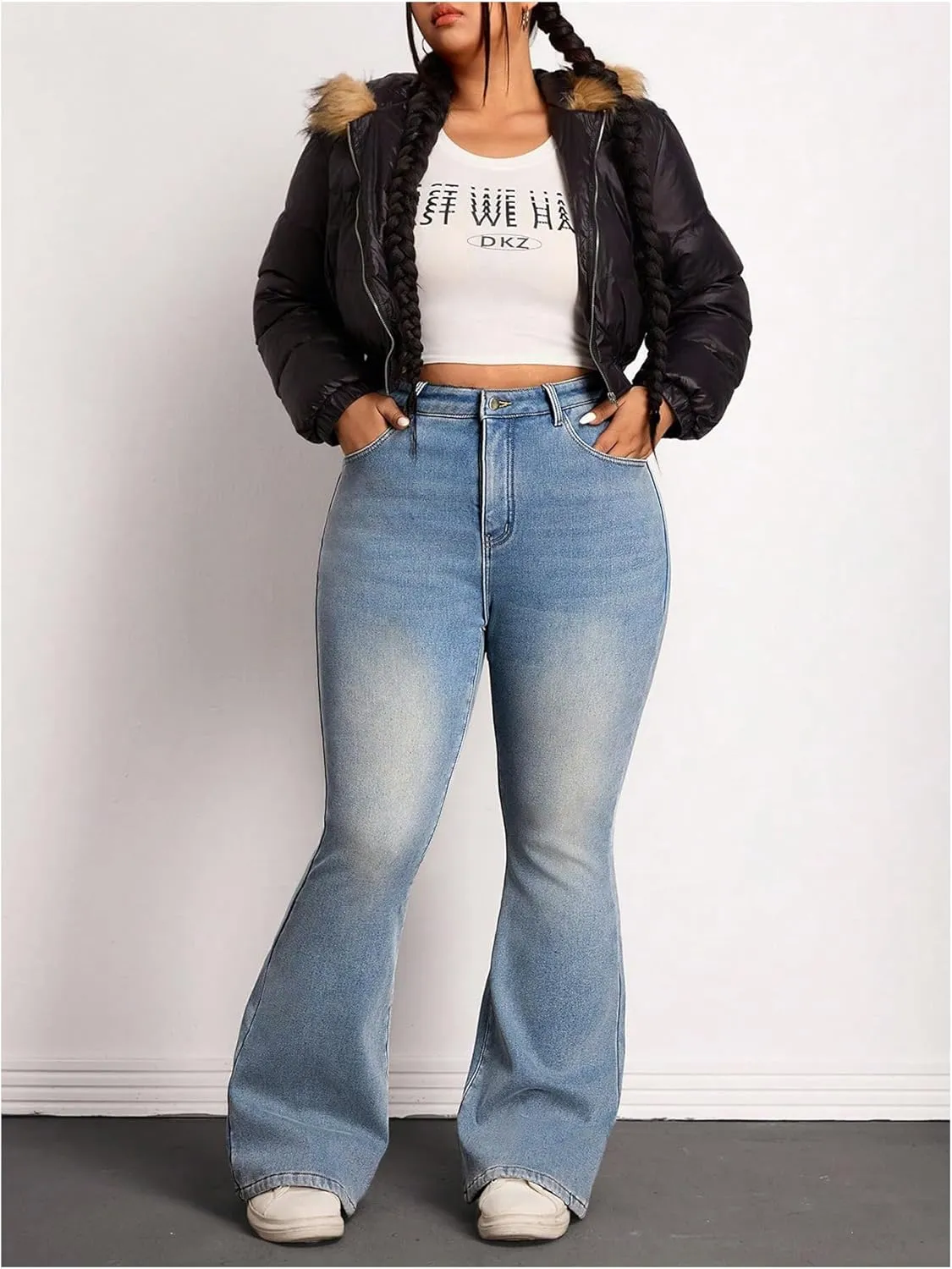 MakeMeChic Women's Plus Size Flare Jeans Bell Bottom Flare Long Denim Pants Y2K Trousers with Pocket