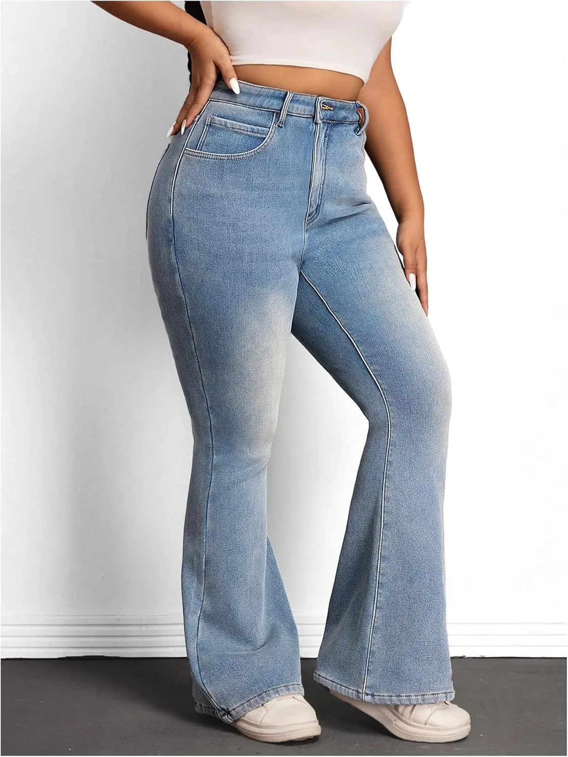 MakeMeChic Women's Plus Size Flare Jeans Bell Bottom Flare Long Denim Pants Y2K Trousers with Pocket