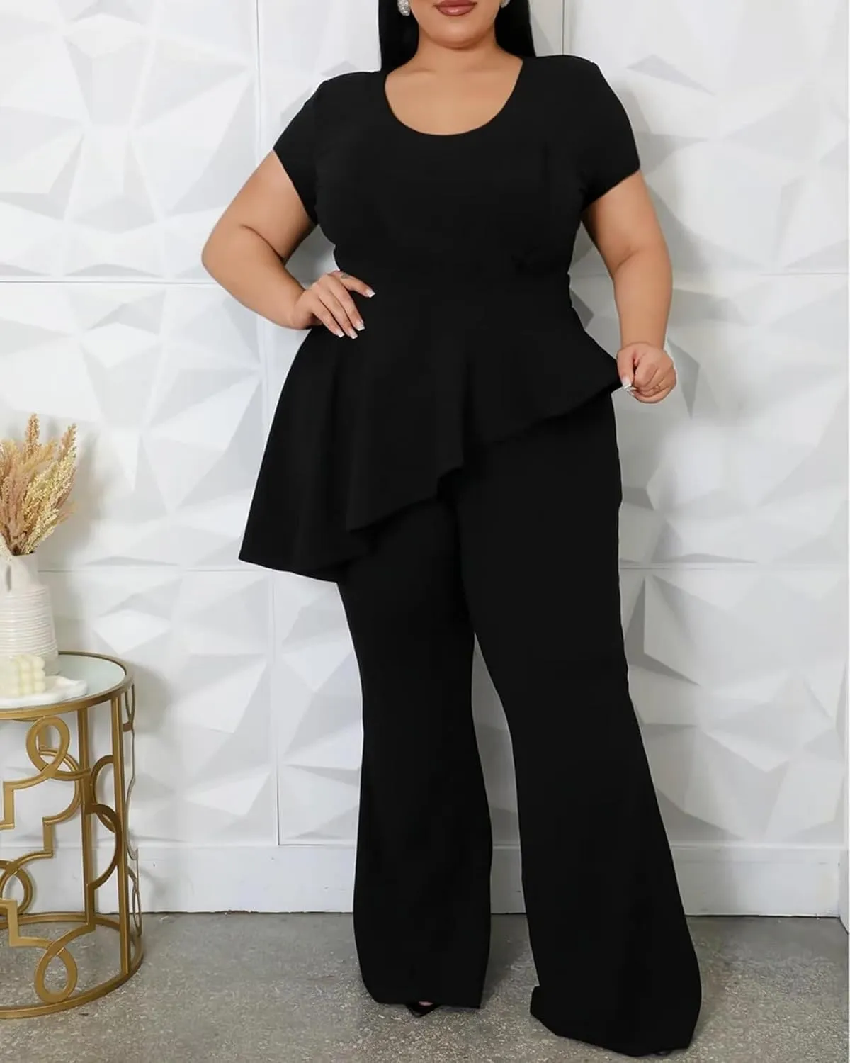 Plus Size 2 Piece Sets for Curvy Women Short Sleeve Pleated Top Wide Leg Pants Sets Pockets Business Pantsuits