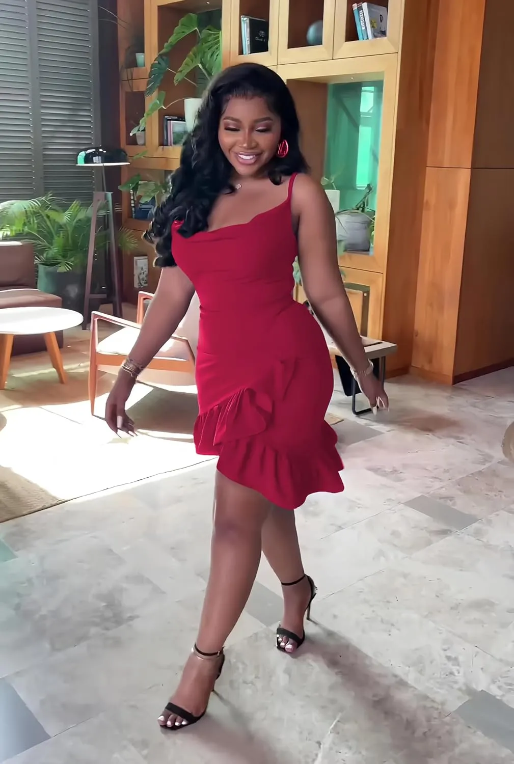 Womens Sexy Sleeveless Bodycon Mini Dress 2024 Summer Casual Straps Short Ruffle Dresses Beach Party Club Homecoming